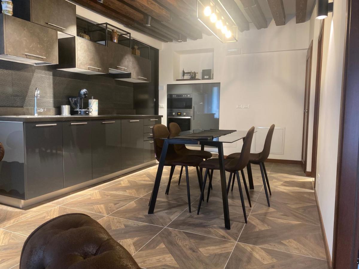 Antique Historical Apartment Venise Extérieur photo